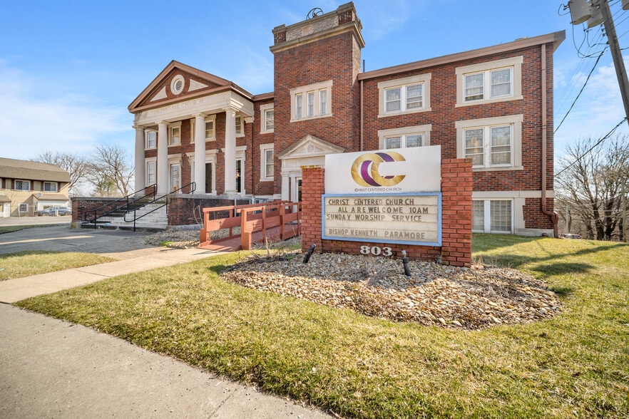Primary Photo Of 803 N Wooster Rd, Barberton Religious Facility For Sale
