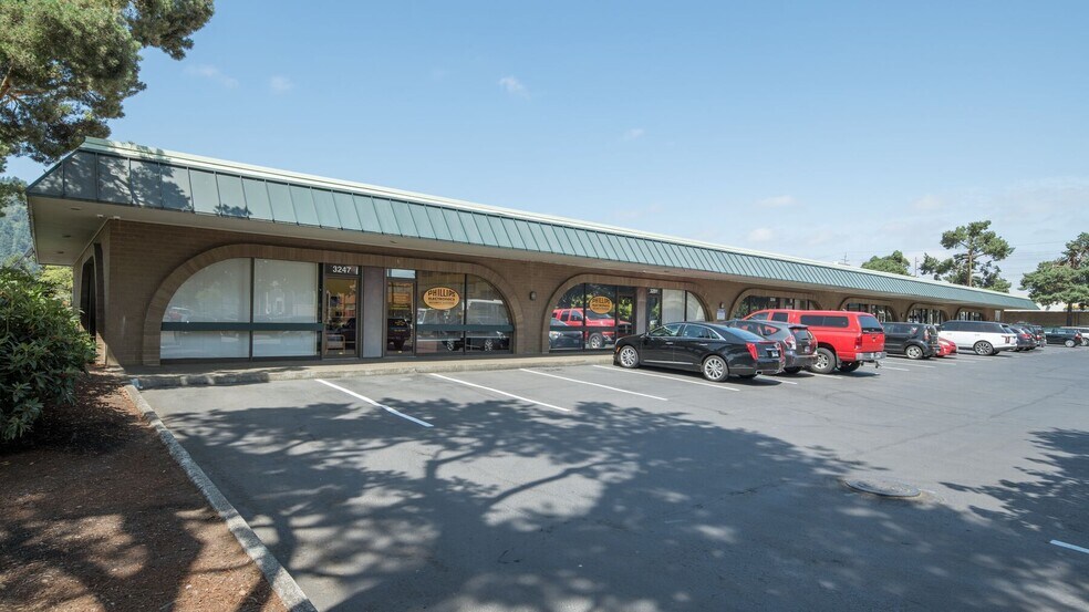 More Photos Of 3571-3599 NW Yeon Ave, Portland Unknown For Lease