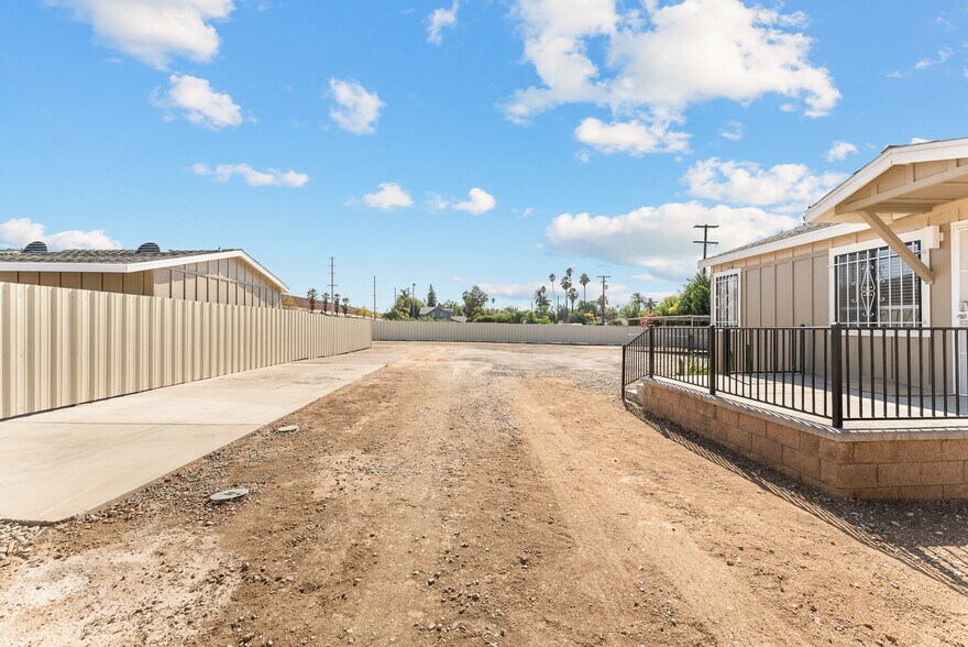 More Photos Of 2857 Mulberry St, Riverside Land For Sale