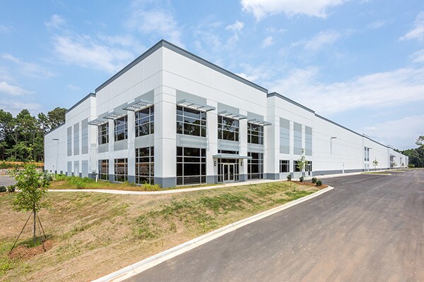Primary Photo Of 2205 Beltway Blvd, Charlotte Warehouse For Lease