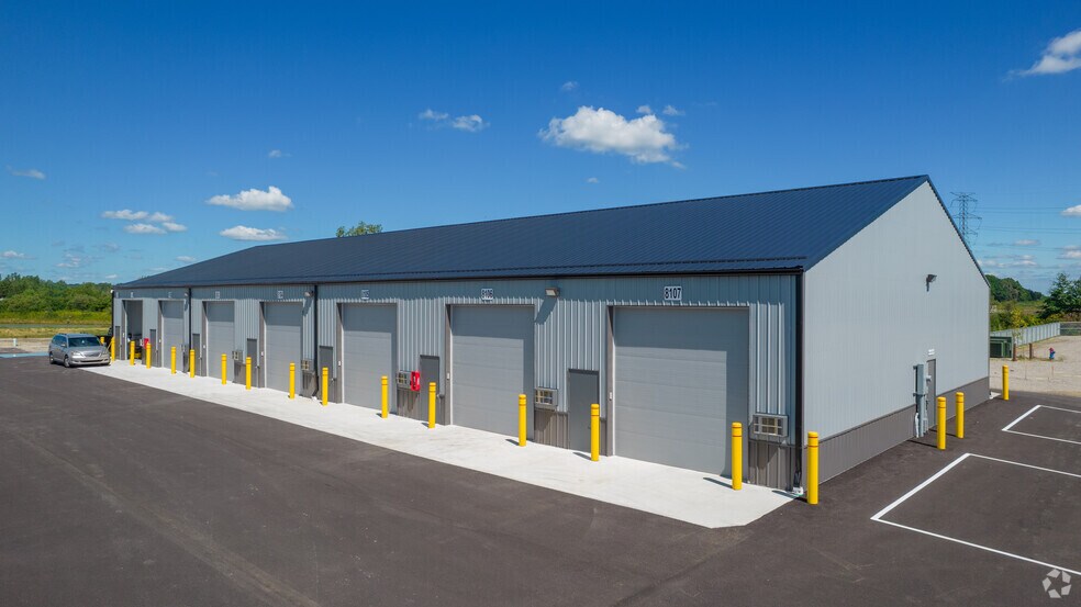 Primary Photo Of 7780 Corporate Blvd, Plain City Warehouse For Lease