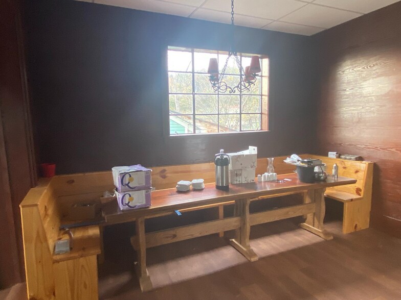 More Photos Of 121 Main St, Lovingston Restaurant For Sale