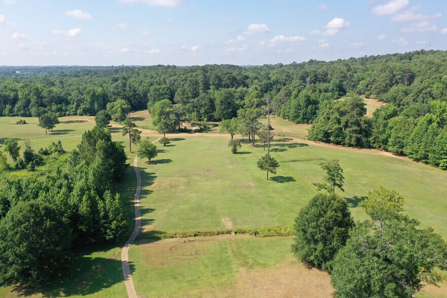More Photos Of 2330 Country Club Rd, Palestine Land For Sale