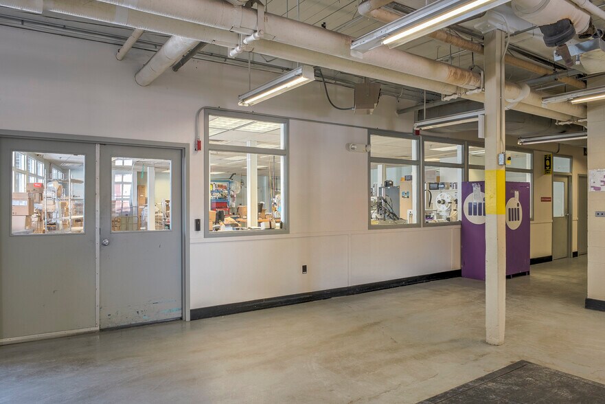 More Photos Of 96 Congress St, Keene Refrigeration Cold Storage For Sale