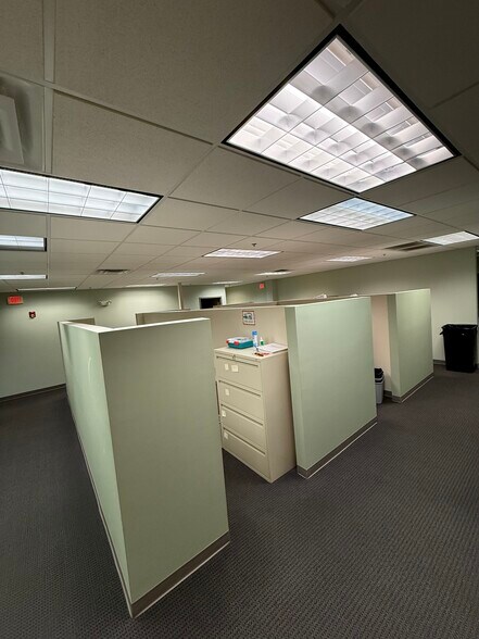 More Photos Of 1880 W Oak Pky, Marietta Loft Creative Space For Lease