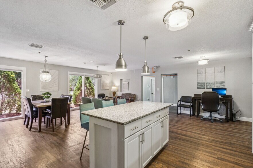 More Photos Of 78 Winter Park dr, Casselberry Assisted Living For Sale