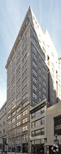 More Photos Of 1429-1433 Walnut St, Philadelphia Office For Lease