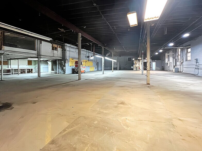 More Photos Of 2601 Ohio Ave, Saint Louis Manufacturing For Sale