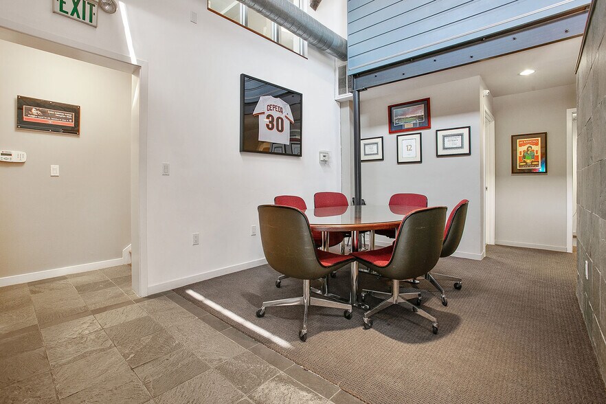 More Photos Of 99 Shotwell St, San Francisco Office For Lease