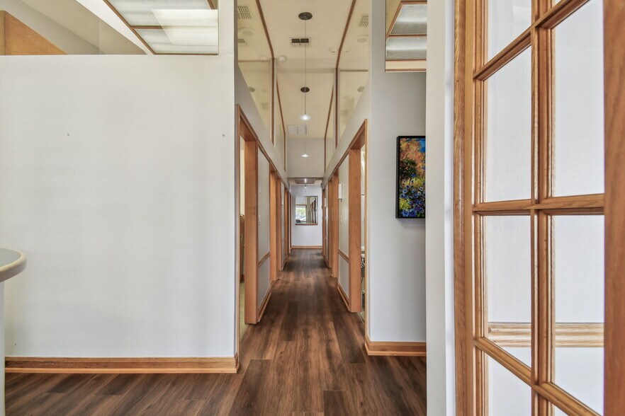 More Photos Of 2654 W Lake Rd, Palm Harbor Medical For Sale