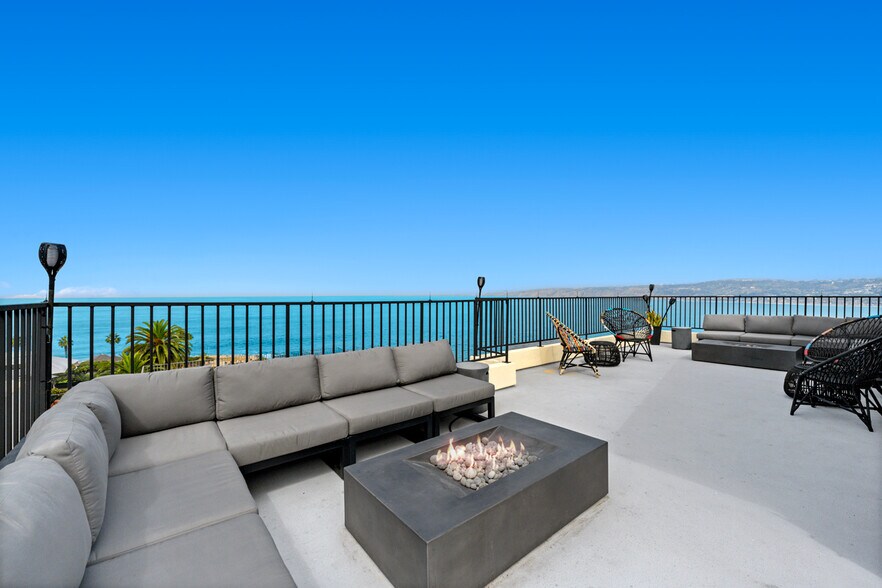 More Photos Of 1218-1224 Prospect St, La Jolla Office For Lease