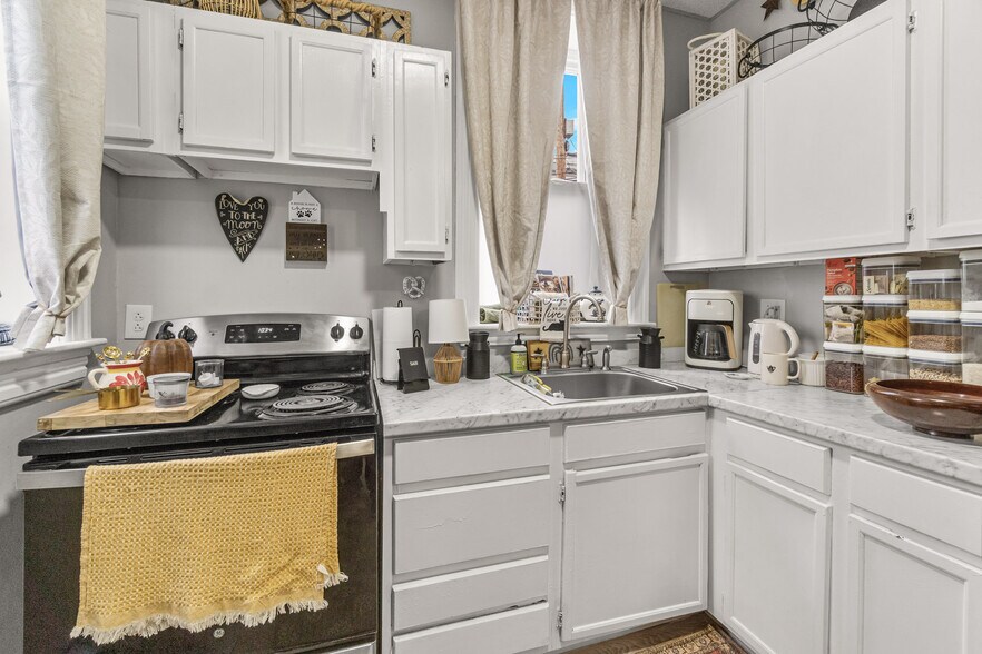 More Photos Of 136 Broadway, Hagerstown Apartments For Sale