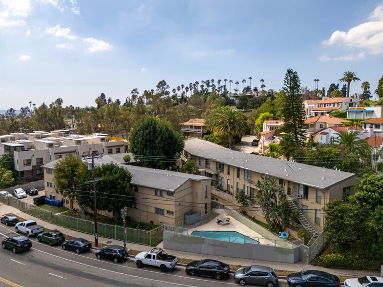 Primary Photo Of 2131 N Cahuenga Blvd, Los Angeles Apartments For Sale