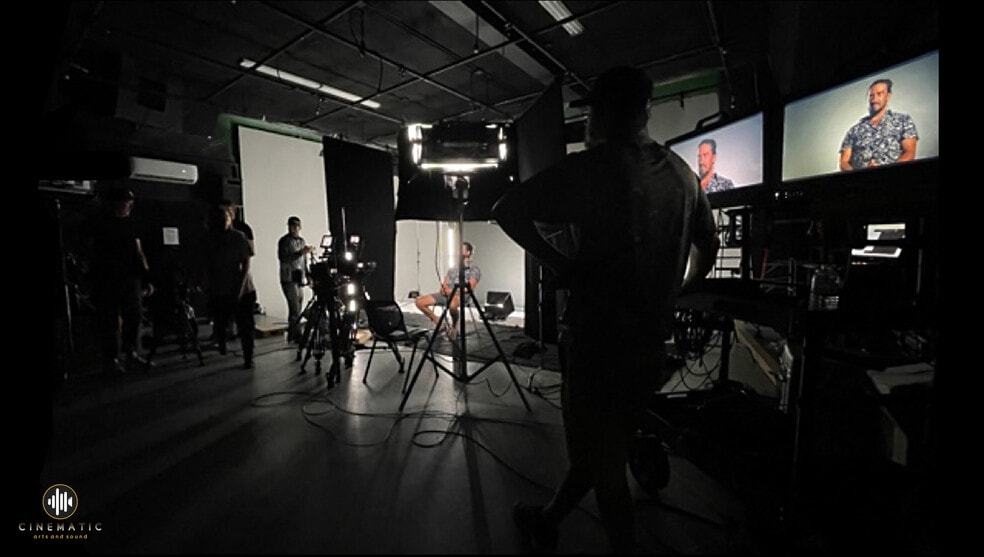 More Photos Of 302 Oceanside Blvd, Oceanside Service For Sale