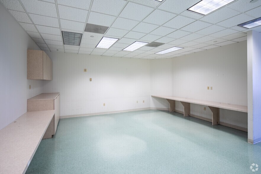 Photo of 20th Floor Ste 2050-2055