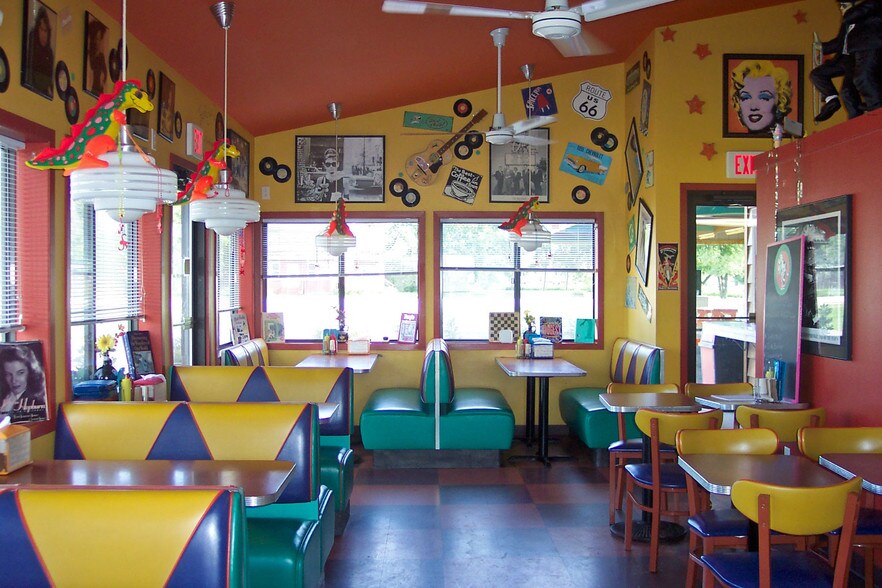 More Photos Of E4851 US Highway 14, Spring Green Fast Food For Sale