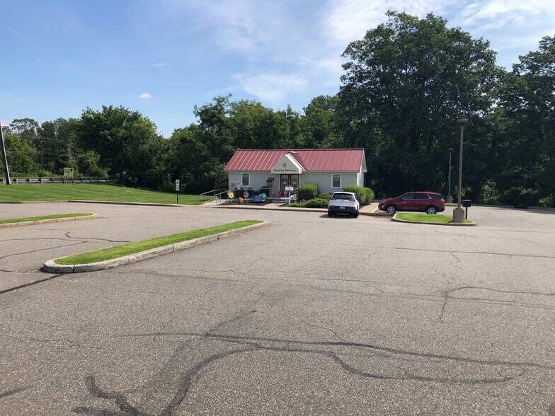 More Photos Of 1271 US Highway 22, Lebanon Unknown For Lease