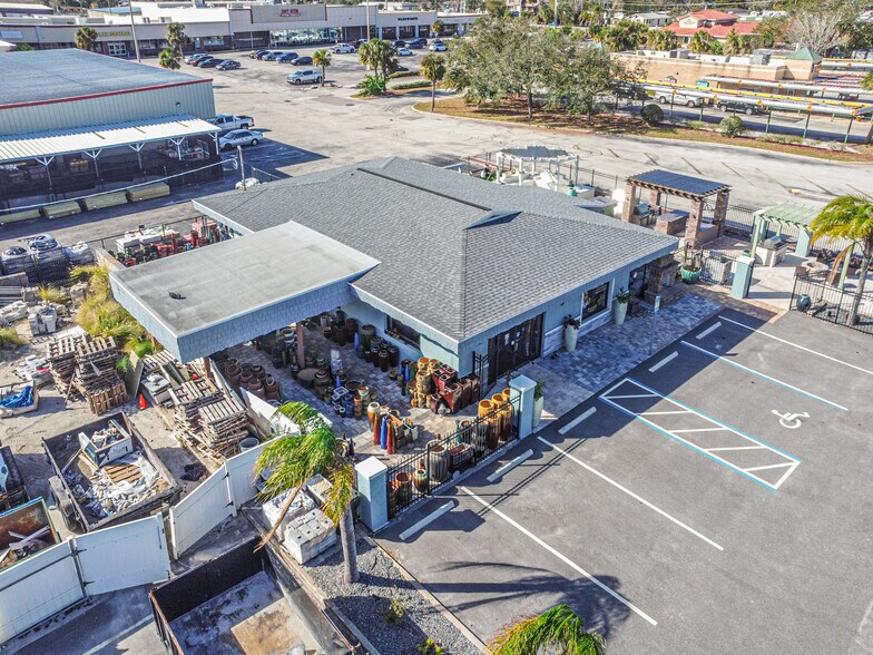 More Photos Of 2036 S Ridgewood Ave, Daytona Beach Medical For Sale