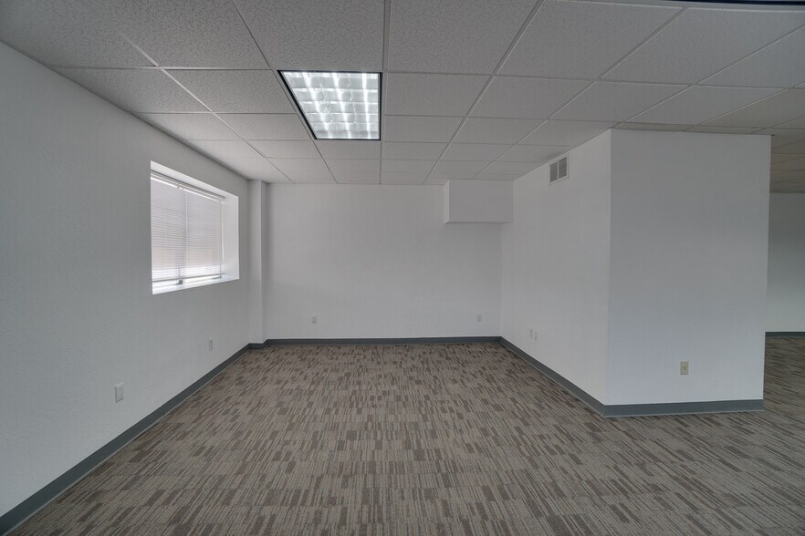 More Photos Of 2196 American Ave, Hayward Warehouse For Lease