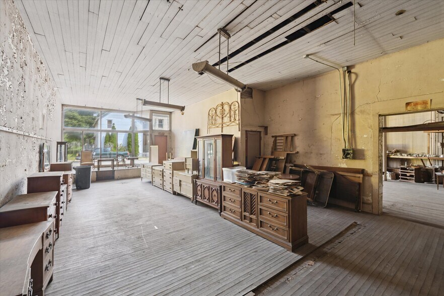 More Photos Of 5505 Lorain Ave, Cleveland Storefront Retail Residential For Sale