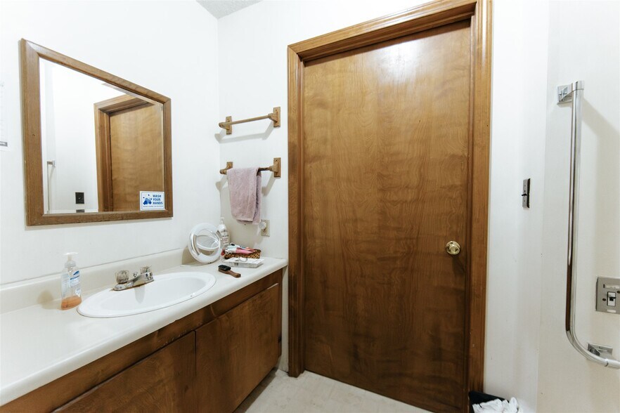 More Photos Of 81 Pilkenton Ln, Cuba Continuing Care Retirement Community For Sale
