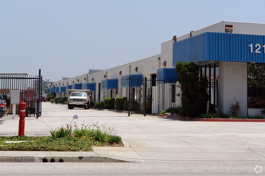 More Photos Of 12150 Bloomfield Ave, Santa Fe Springs Light Manufacturing For Lease