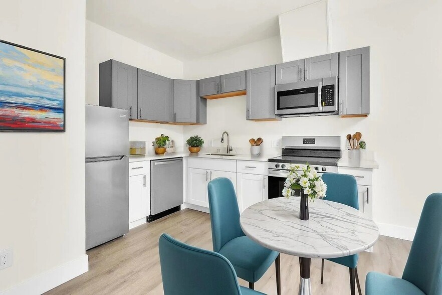 More Photos Of 3000 T St, Sacramento Apartments For Sale