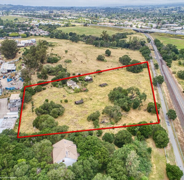More Photos Of 195 Cinnabar Ave, Petaluma Land For Sale
