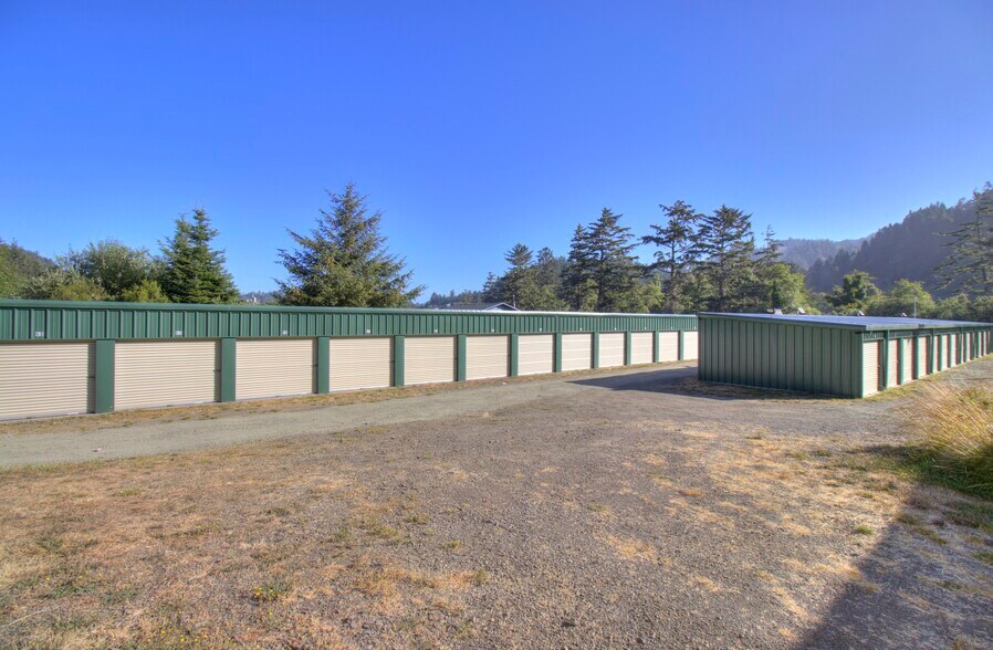 More Photos Of 28196 Hunter Creek rd, Gold Beach Self Storage For Sale