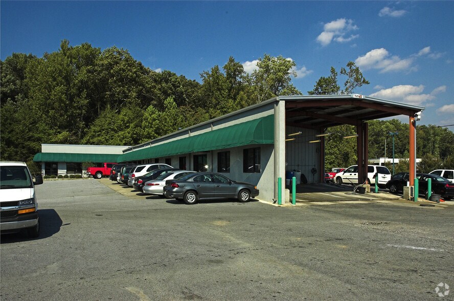More Photos Of 3080 Sylvan Rd, Hapeville Auto Dealership For Lease