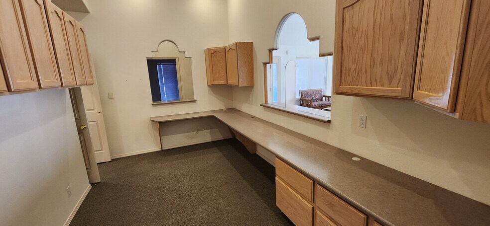 More Photos Of 111 N Park St, Cortez Medical For Lease