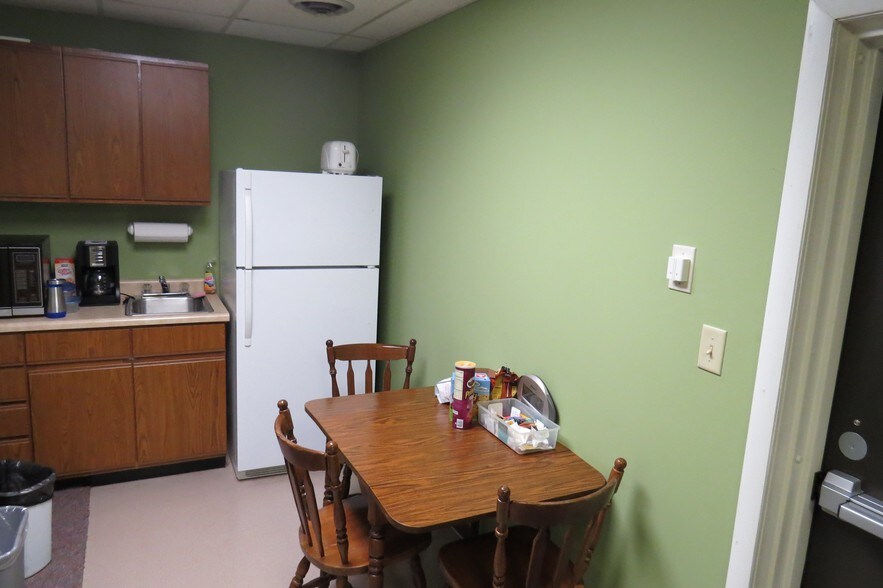 More Photos Of 9000-9030 Cline Ave, Highland Medical For Sale