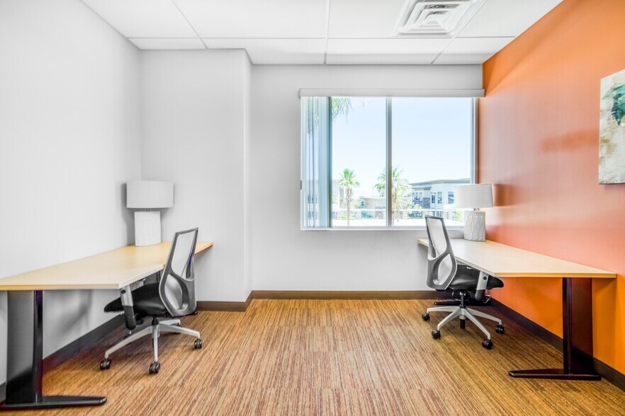 More Photos Of 7450 Arroyo Crossing Pky, Las Vegas Unknown For Lease