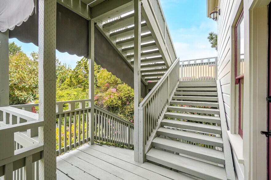 More Photos Of 742 B St, Hayward Restaurant For Sale