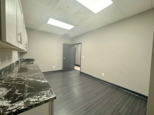 More Photos Of 344 Maple, Gallatin Industrial For Lease