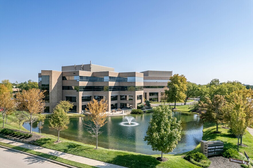 More Photos Of 5080 Tuttle Crossing Blvd, Dublin Office For Lease