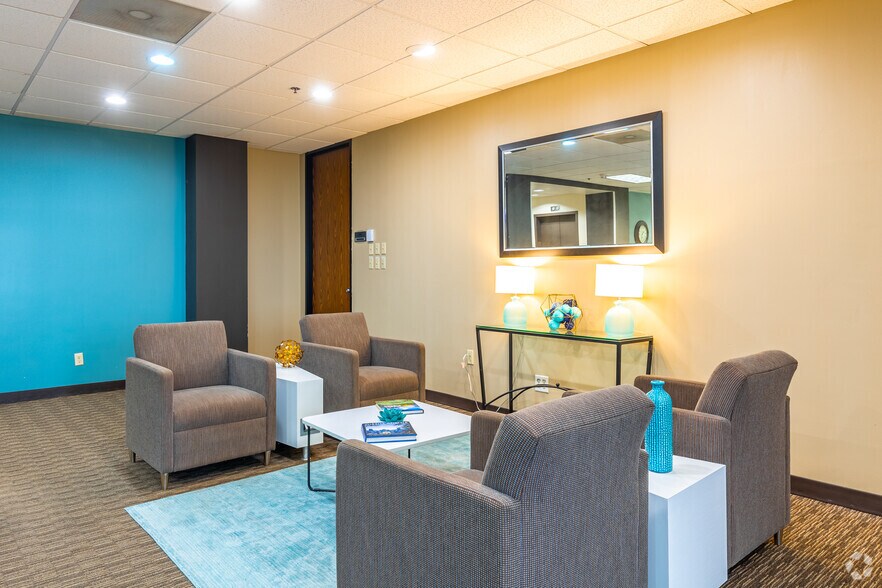 More Photos Of 9330 Lyndon B Johnson Fwy, Dallas Office For Lease