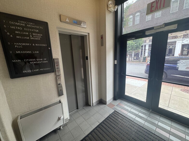 More Photos Of 295 High St, Morgantown Office For Lease