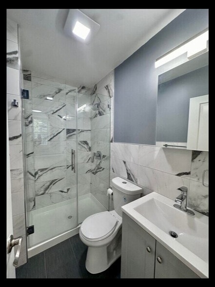 More Photos Of 200 Bergenline Ave, Union City Apartments For Sale