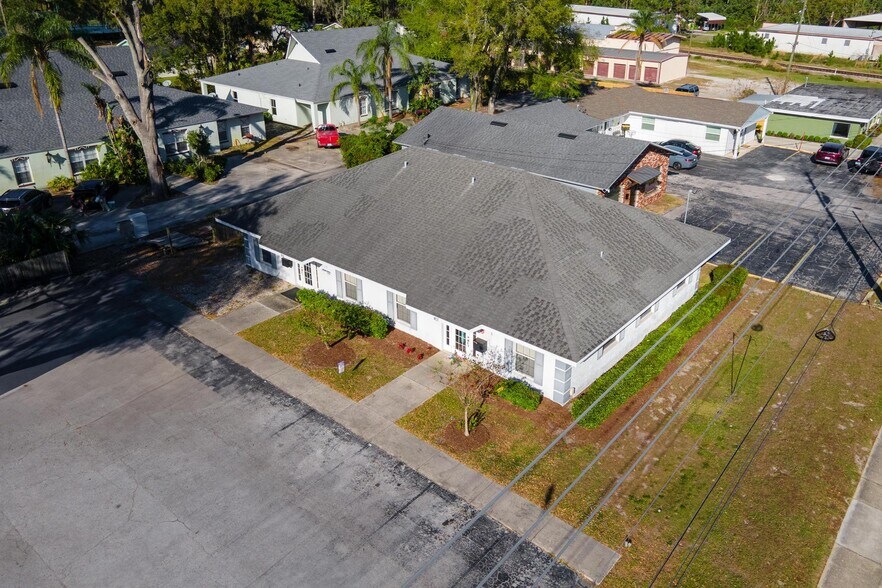 More Photos Of 407 E Alfred St, Tavares Office For Sale