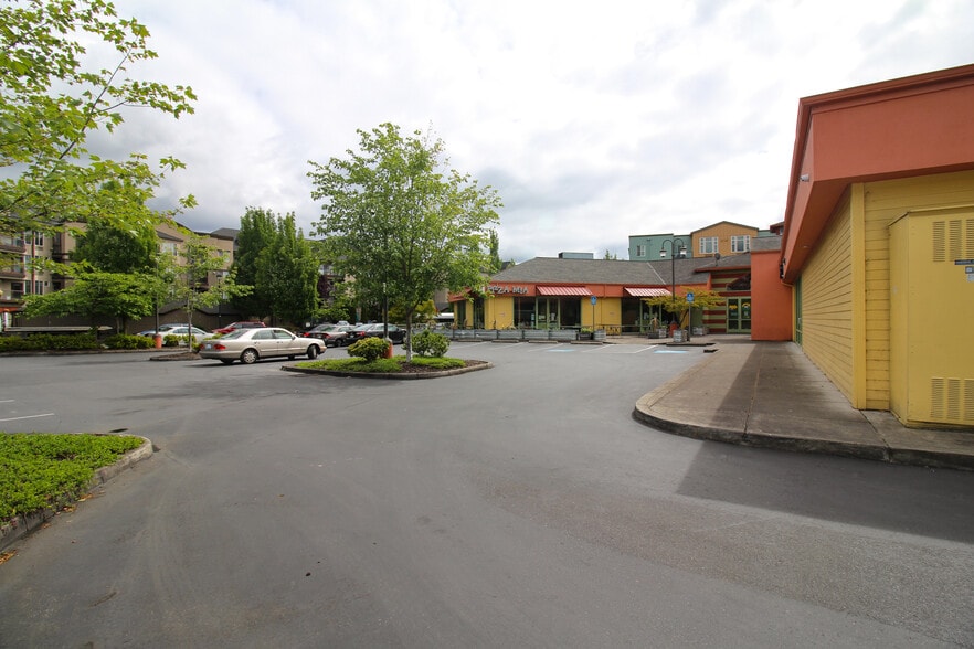 More Photos Of 925 N Anchor Way, Portland Unknown For Lease