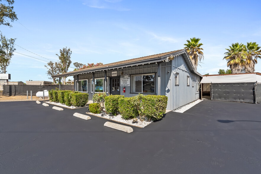 More Photos Of 2366 Main St, Ramona Office For Sale