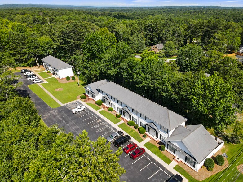 More Photos Of , Bremen Multifamily For Sale