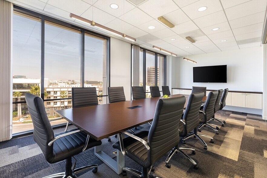 More Photos Of 1 Park Plaza, Irvine Coworking Space