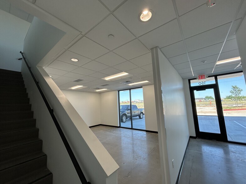 More Photos Of 4949 N Loop 1604 W, San Antonio Unknown For Lease