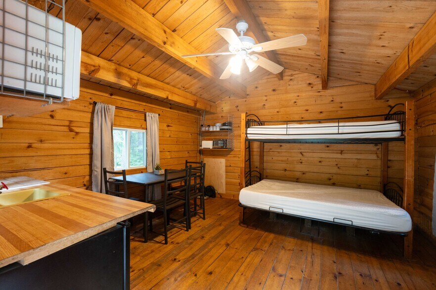 More Photos Of 2883 HWY-60, Dwight Trailer Camper Park For Sale