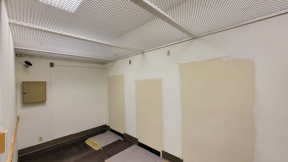 More Photos Of 16990 Bear Valley Rd, Victorville Bank For Sale