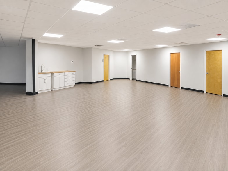 More Photos Of 660-670 Lincoln St, Portsmouth Unknown For Lease