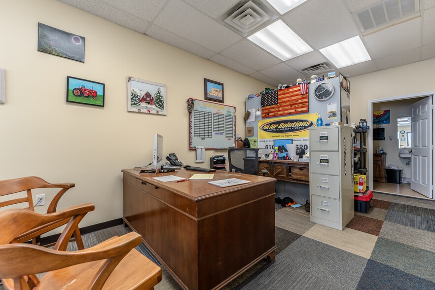 More Photos Of 5751 Nor Bath Blvd, Bath Freestanding For Sale