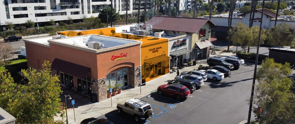 More Photos Of 9243 Winnetka Ave, Chatsworth Freestanding For Lease